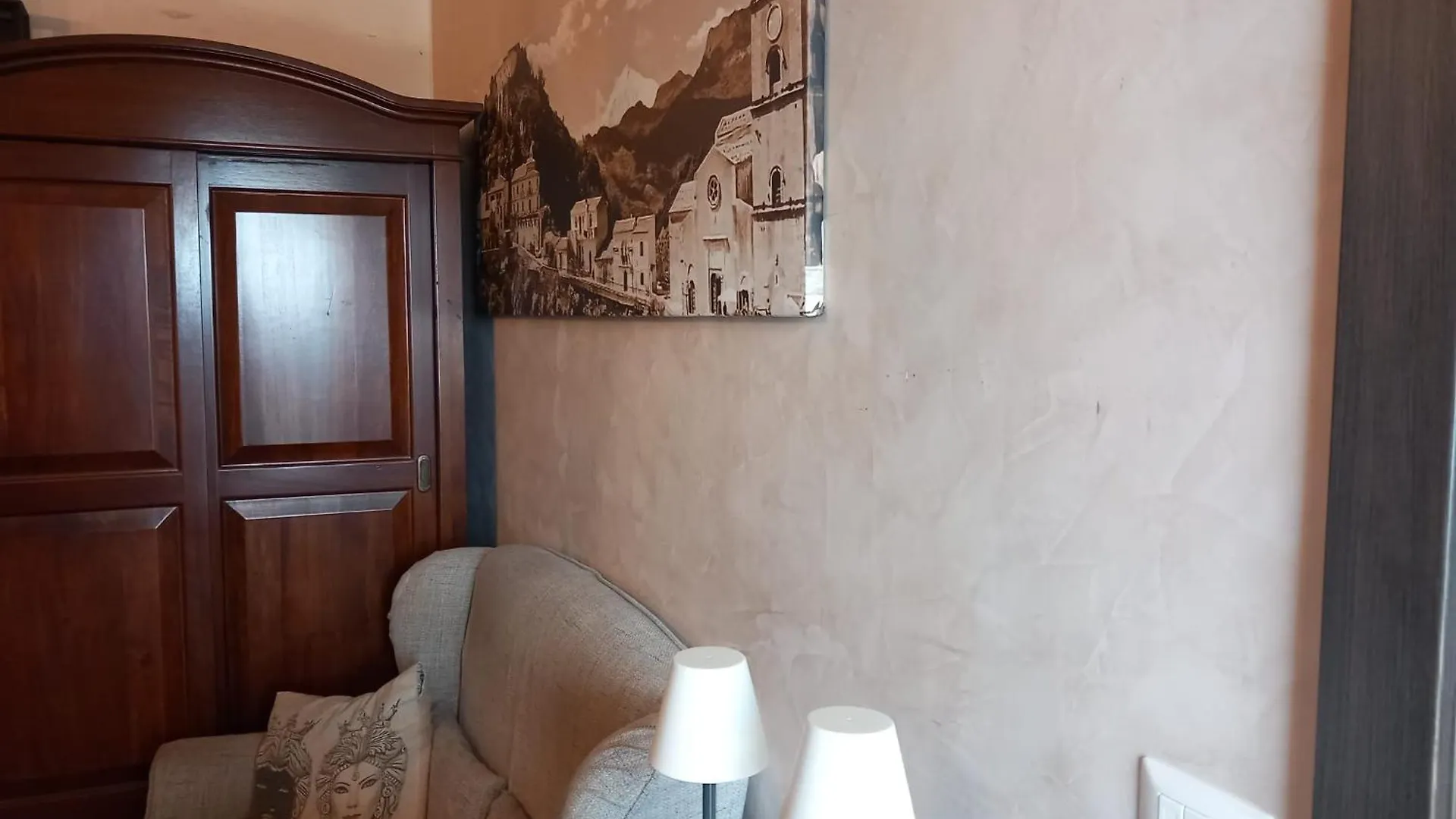 Pentefur Suite Savoca