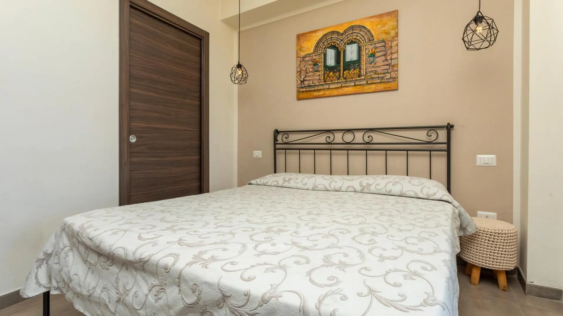 Pentefur Suite Savoca